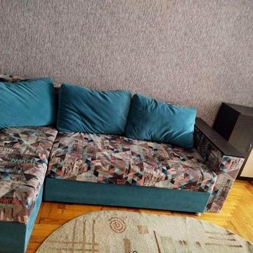 Сдам квартиру 2-х кімнатну