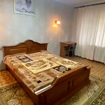 Довгострокова оренда 2к Квартира Сімї Глодан (Ільфа і Петрова) вулиця