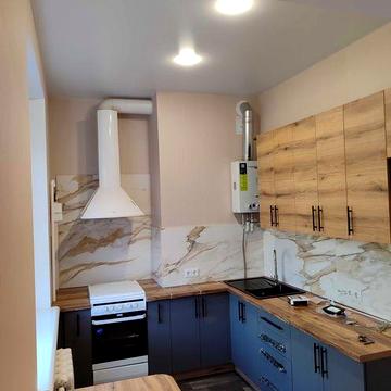 Продам квартиру на Янова 2- к.