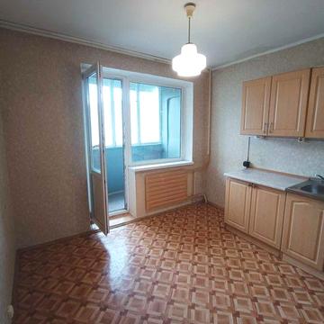 Продаж квартири. М ДЕМІЇВСЬКА