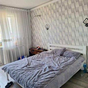 Продаж світлої 3-кімнатної квартири з двома балконами на Бальзака!