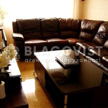 Продаж 3х -тної квартри Прирічна 27! Можливо під Комерцію!