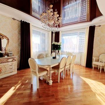 Продається  в Дрогобичі стильний та затишний будинок