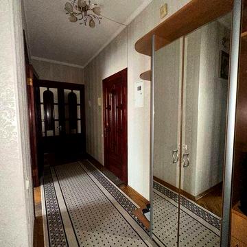 Довгострокова аренда 2х кімнатної квартири Чоколівський бульвар 26.