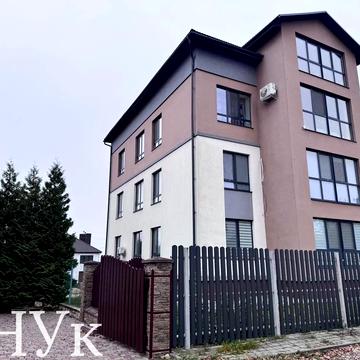 Далека вул., 17