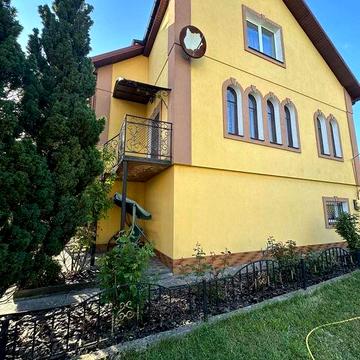 Продам будинок у м.Шептицький