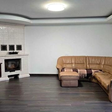 Будинок на горі, вул. Козацька, Голосіївська/Деміївська.