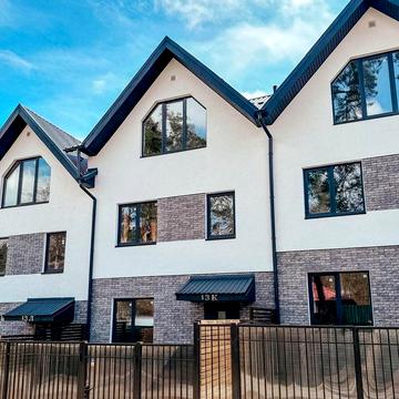 Михайла Булгакова вул.