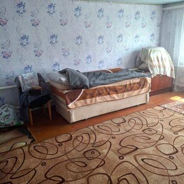 Продам дім  ,можливо по єоселя ,тільки продаж .