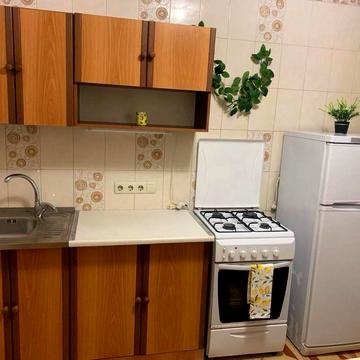 Здам 2ох кімнатну квартиру в жилмасиві»Райдужний»