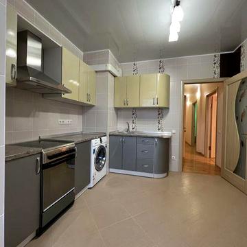 Сдам 2 х к в новом доме Небесной сотни /Левитана