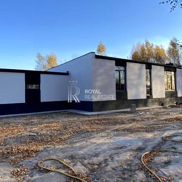 Травнева, 10