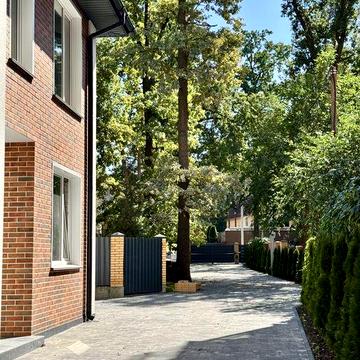 Продаж готового будинку (таунхаус) в центрі Ірпіня під ЄОселю