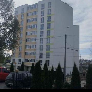 Продаж вул. О. Довженка, 47 000$, 2 кім, 66 м2, 3 пов.