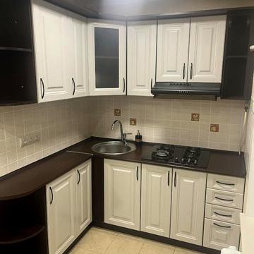 Володимира Сікевича вул., 16