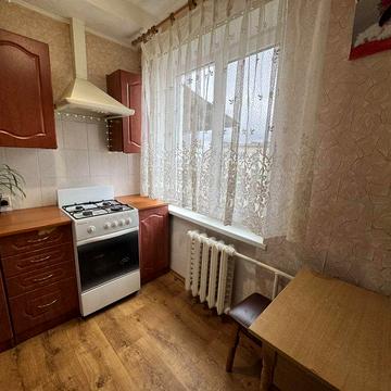 Продам 2-кімнатну квартиру смт.Черкаське