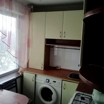 Романа Ратушного вул. (Волгоградська), 9