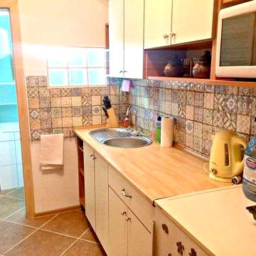 Львів, Коновальця. 15000 З комунальними!! Від власника.