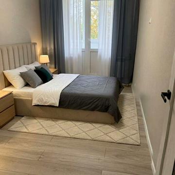 Продаж 3к Квартира Незалежності вулиця