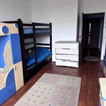 Пасічна вул., 41