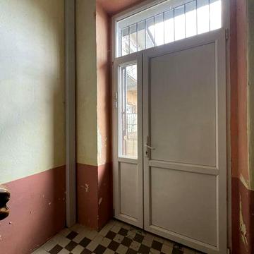 Продам смарт квартиру в центрі Ужгорода вул.Волошина