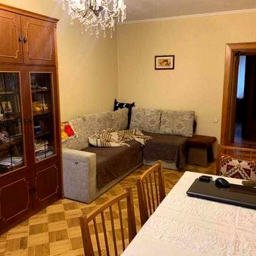 Продам 2-х кімнатну квартиру, метро 15 хвилин Холодна гора.