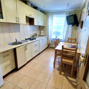 Здам 4-кім квартиру по вул.Володимирська