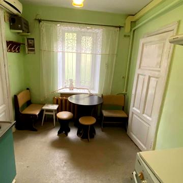 Михайлівська вул., 54