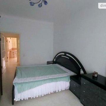 Довгострокова оренда 3к Квартира Хмельницького Богдана проспект