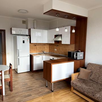 Урлівська вул., 40