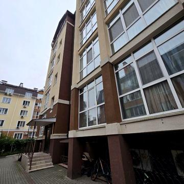 Василя Стуса вул. (Пушкінська), 62 є