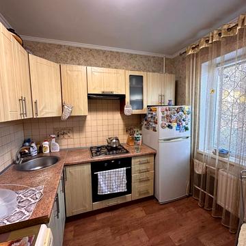 Героїв Крут вул. (Черепіна), 78