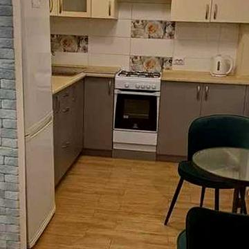 Відрадний просп. (Чубаря), 6/1