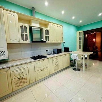 Продаж будинку з ремонтом поруч з озером! Без комісії для покупця!