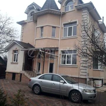 Стеценка вул., 4