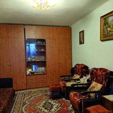 Продам однокомнатную квартиру в Чернигове.