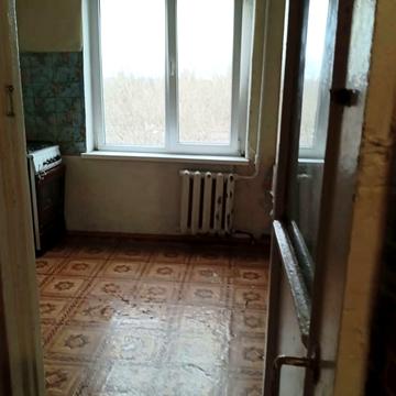 Академіка Корольова вул., 3