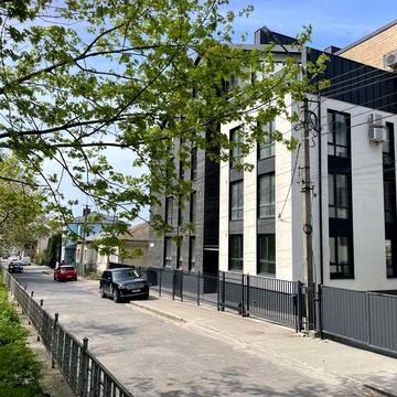 Продаж 2 кімн.квартири в елітному районі Старого Парку