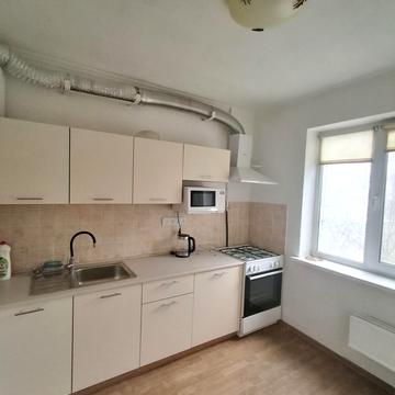 Лісківська вул., 8/24