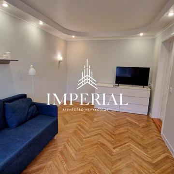 Русанівська набережна вул., 4