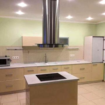 Продаж 2к квартири Срібнокільська 1