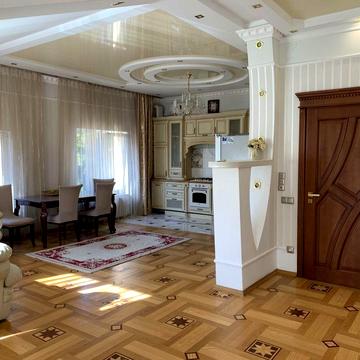 Соколина вул., 1