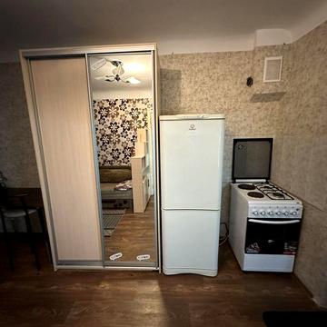 Оренда від місяця Здам 1 кім Студію  центр міста Гагаріна