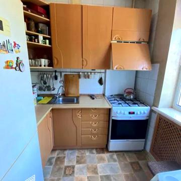 Костанайський пров., 8/1