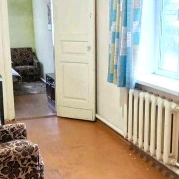 Здається півбудинка на Космосі