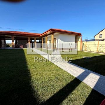 Академічна вул.