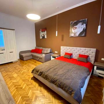 Свободи просп. (), 1