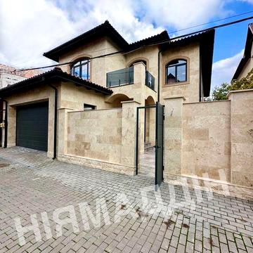 Продається будинок з ремонтом 288м²  13 ст Великого Фонтану Макаренко