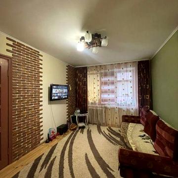 Терміново . Трикімнатна квартира з ремонтом(!)