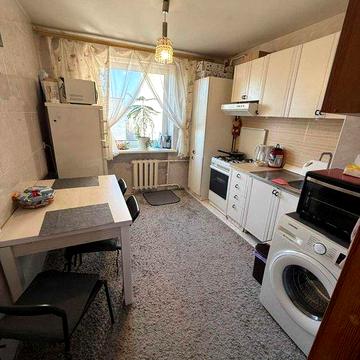 Продам дуже затишну квартиру